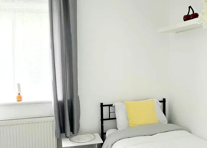 Cosy Room Stay 5