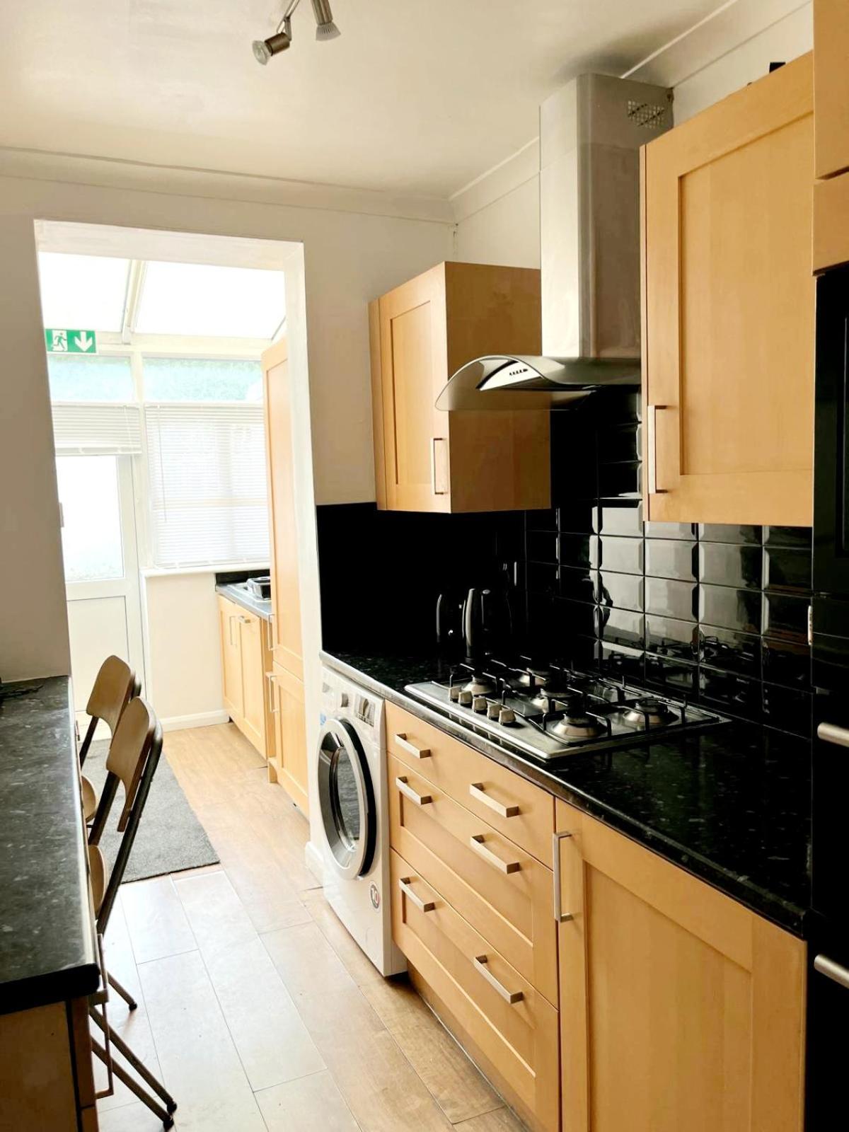 Cosy 5 Sutton (Greater London)